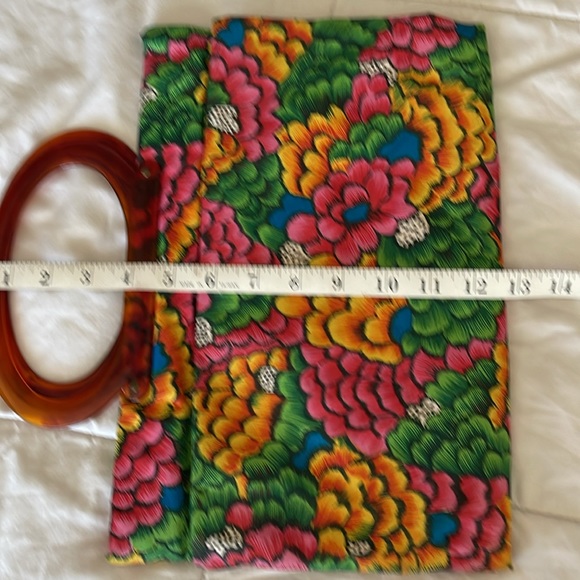 Vintage Lady’s Pride bright floral foldable bag with lucite handles - Picture 11 of 11